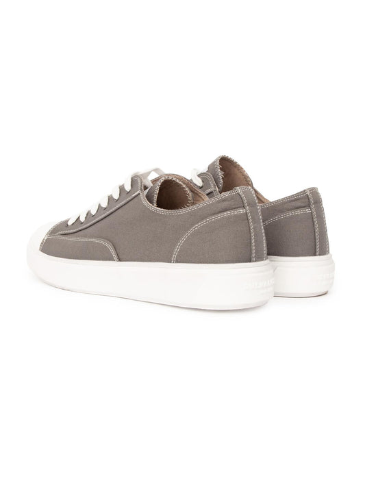 Nesta Trainers Grey