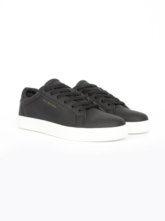 Claspar Trainers Black