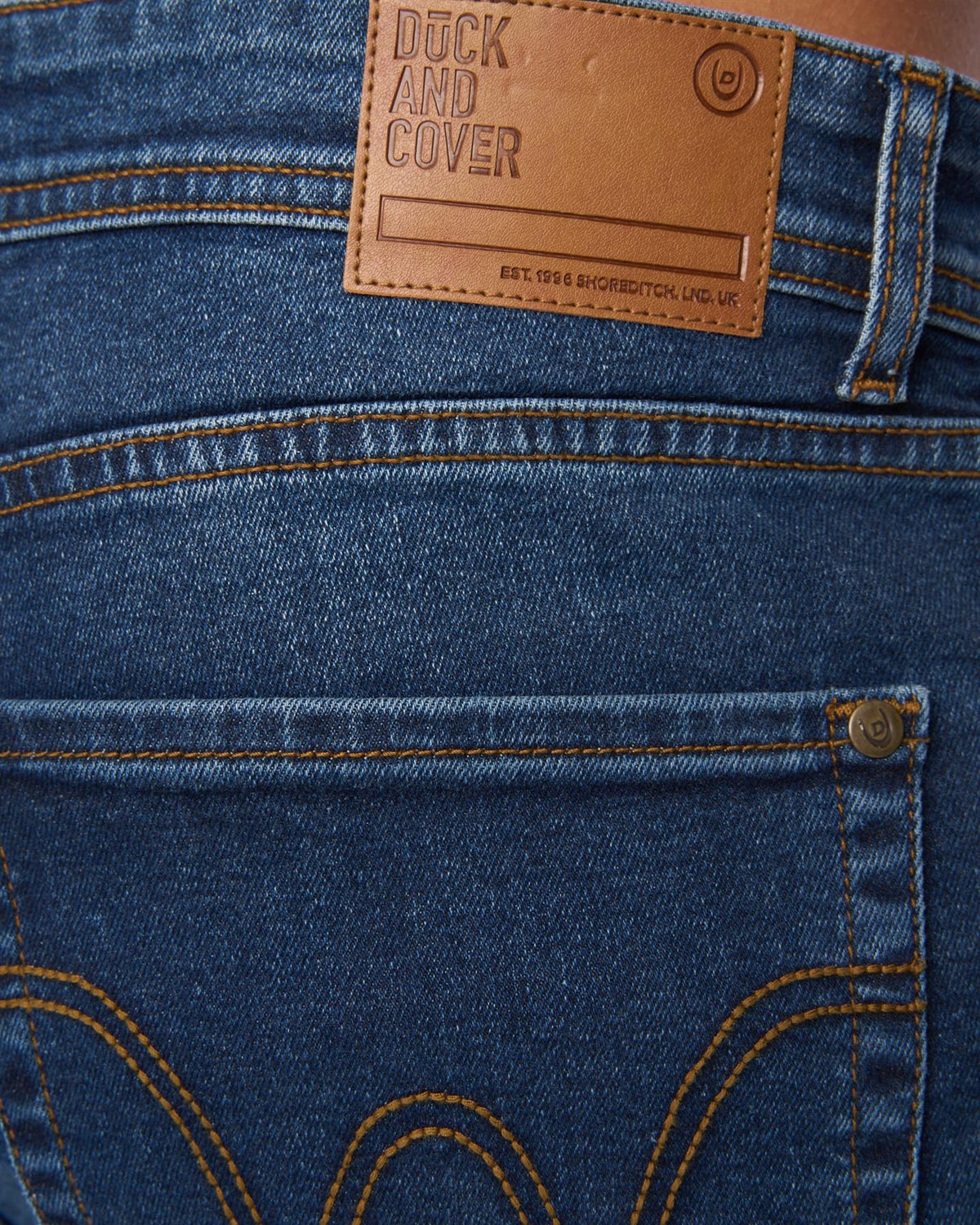 Hydras Straight Leg Jeans Dark Wash